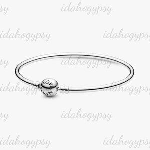 Pandora Logo Clasp Bangle